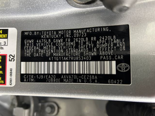 Used 2024 Toyota Camry SE image 28