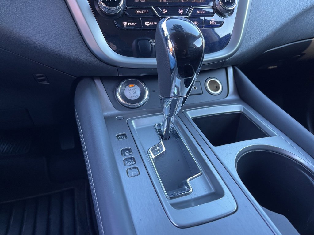 Used 2024 Nissan Murano SV w/ SV Midnight Edition Package image 14