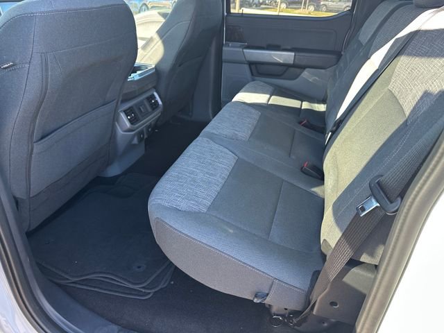 Used 2022 Ford F150 Lightning XLT image 14