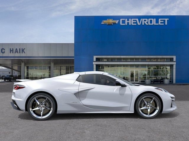 New 2026 Chevrolet Corvette E-Ray w/ ZER Performance Package AWD/4WD image 5