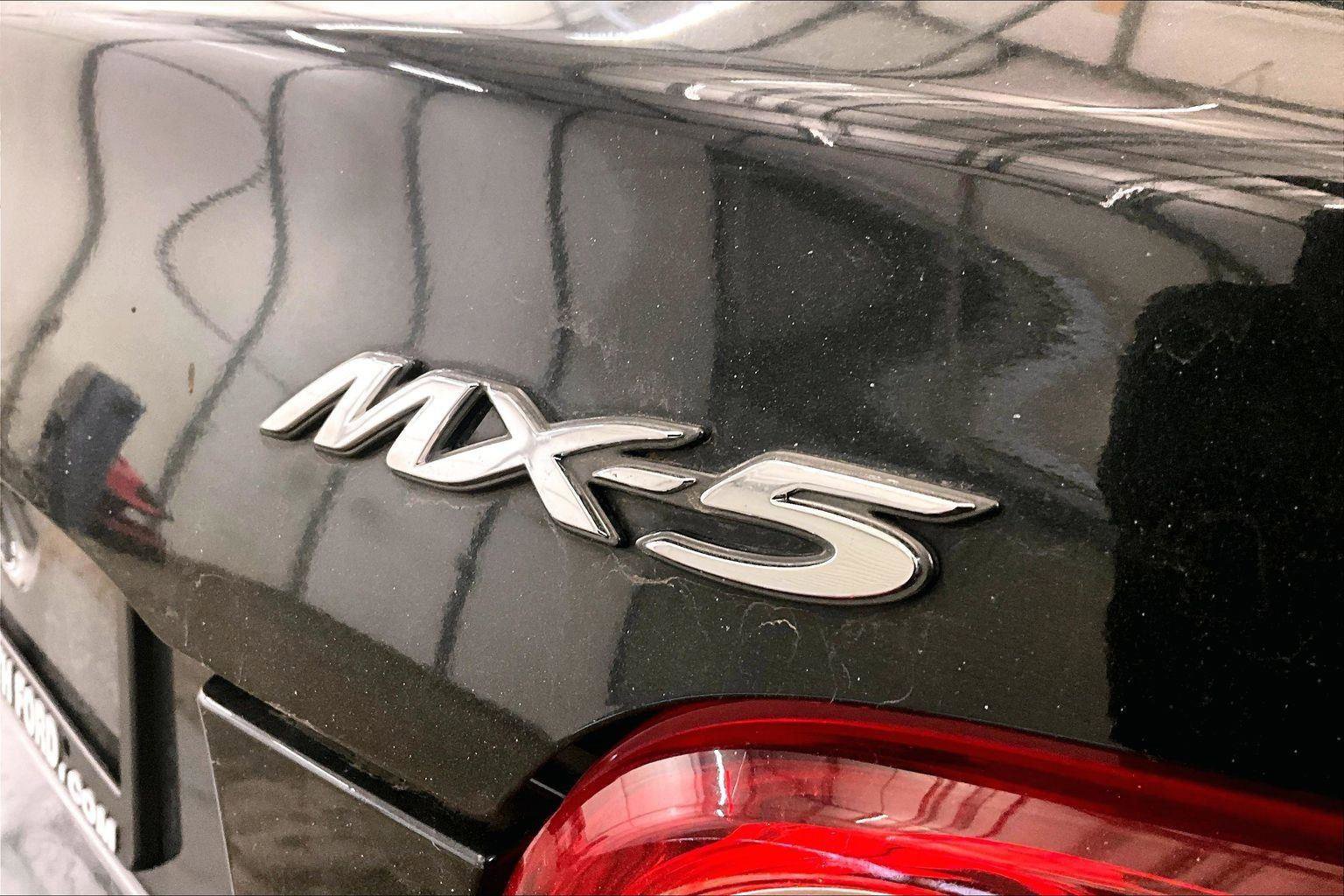 Used 2015 MAZDA MX-5 Miata Grand Touring image 14