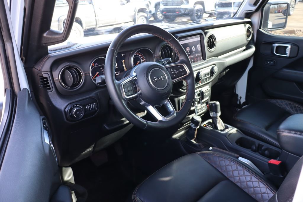 Used 2020 Jeep Wrangler Unlimited Sahara image 14