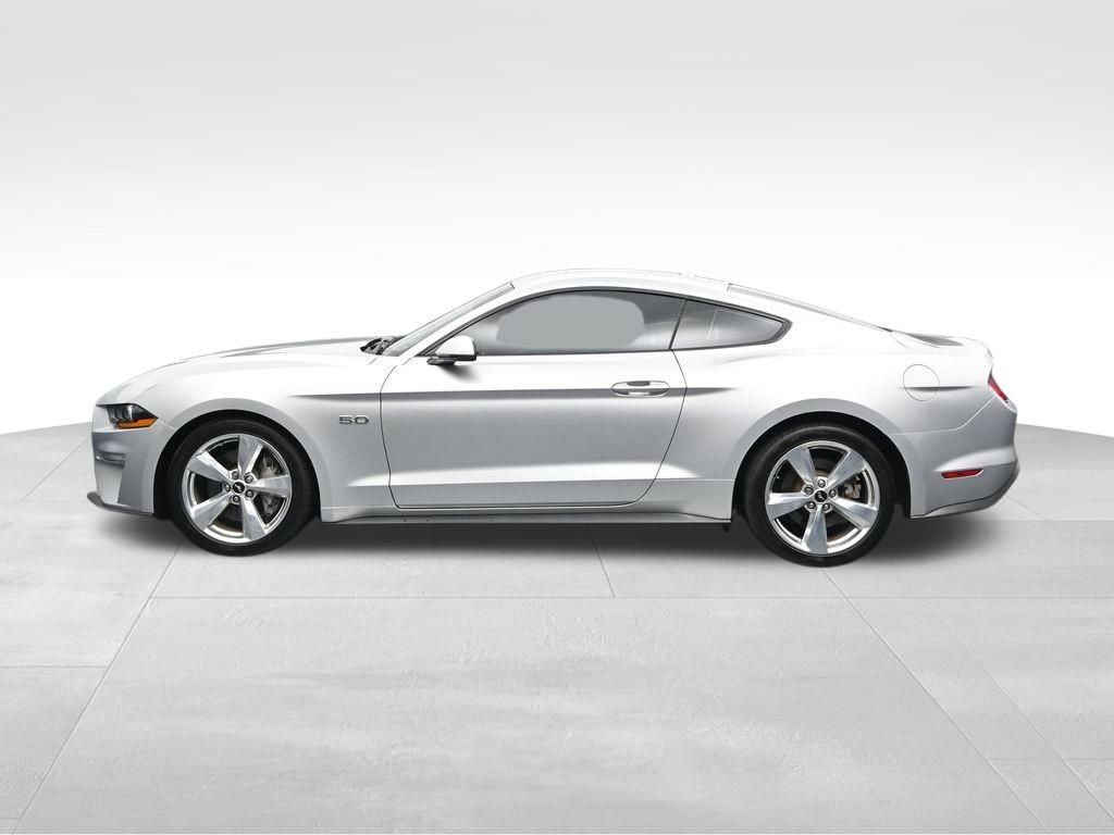 Used 2019 Ford Mustang GT Premium w/ Equipment Group 401A RWD image 2