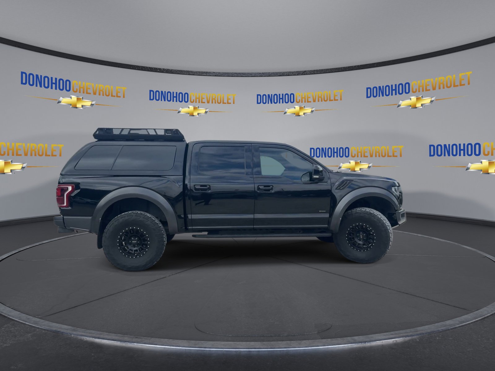Used 2018 Ford F150 Raptor w/ Equipment Group 802A Luxury AWD/4WD image 9