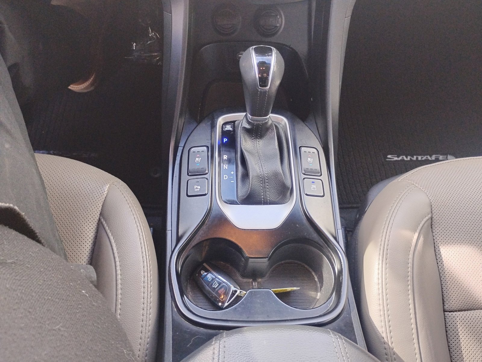 Used 2018 Hyundai Santa Fe Sport image 22