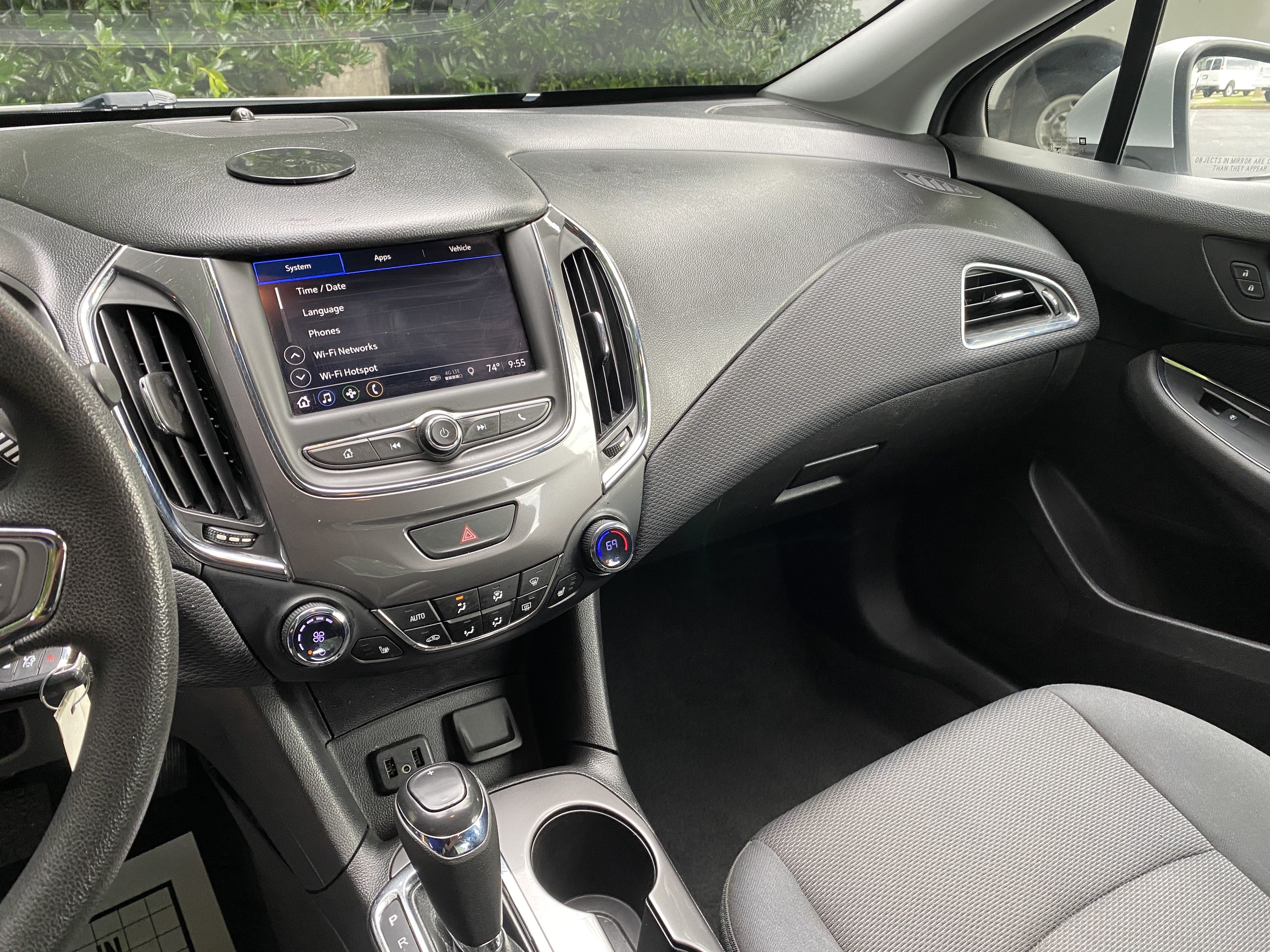 Used 2019 Chevrolet Cruze LT w/ LT Fleet Convenience Package FWD image 22