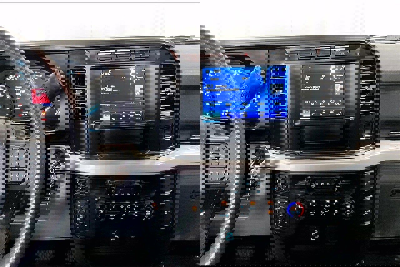 Used 2023 Ford F250 XLT w/ FX4 Off-Road Package image 5