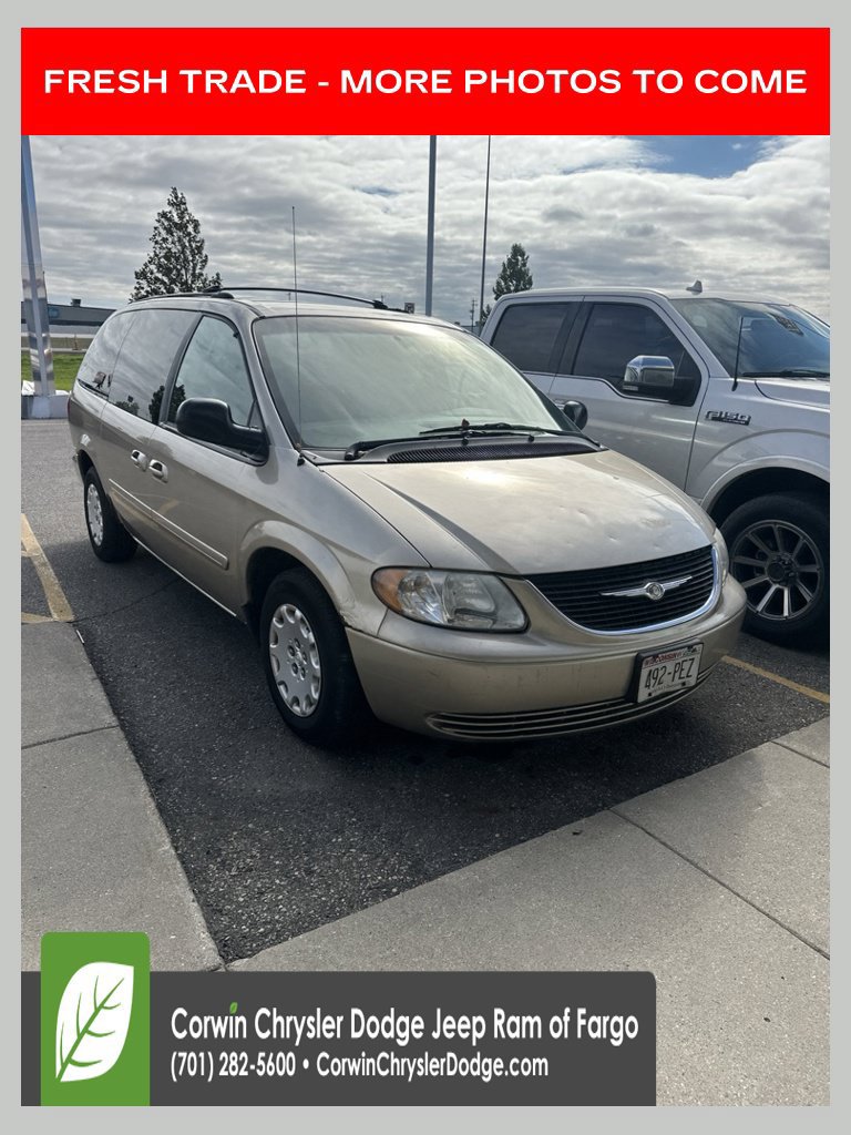 Used 2004 Chrysler Town & Country LX w/ Popular Equipment Group
