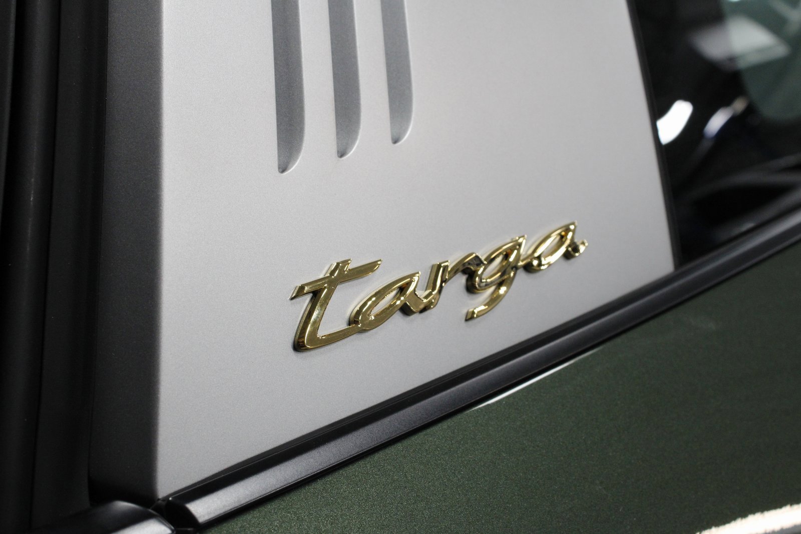 Certified 2021 Porsche 911 Targa 4S image 32