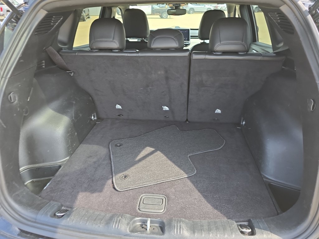 Used 2025 Jeep Compass Limited AWD/4WD image 13