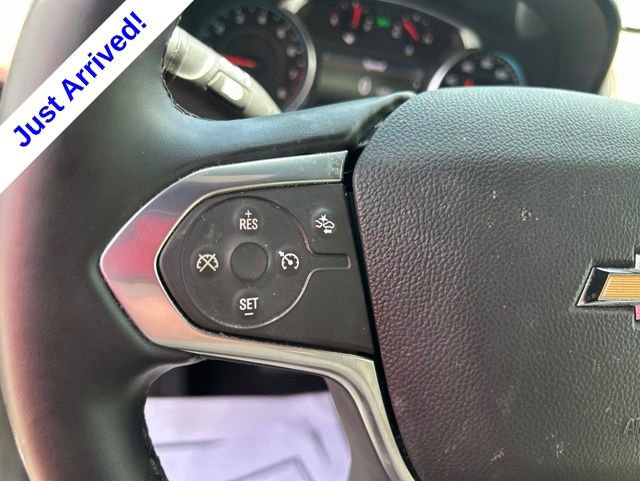 Used 2023 Chevrolet Traverse LT FWD image 15