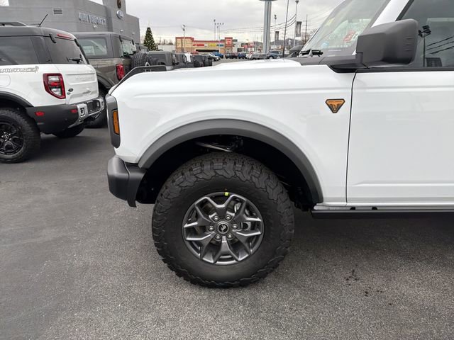 New 2025 Ford Bronco Badlands image 9
