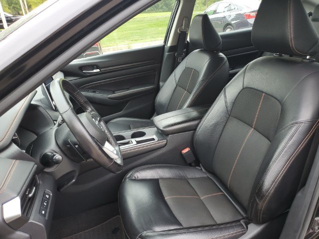 Used 2022 Nissan Altima 2.5 SR FWD image 5