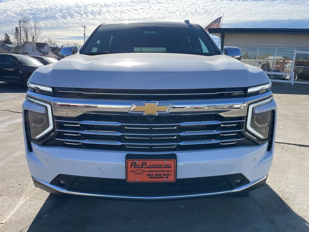 New 2026 Chevrolet Suburban Premier image 25
