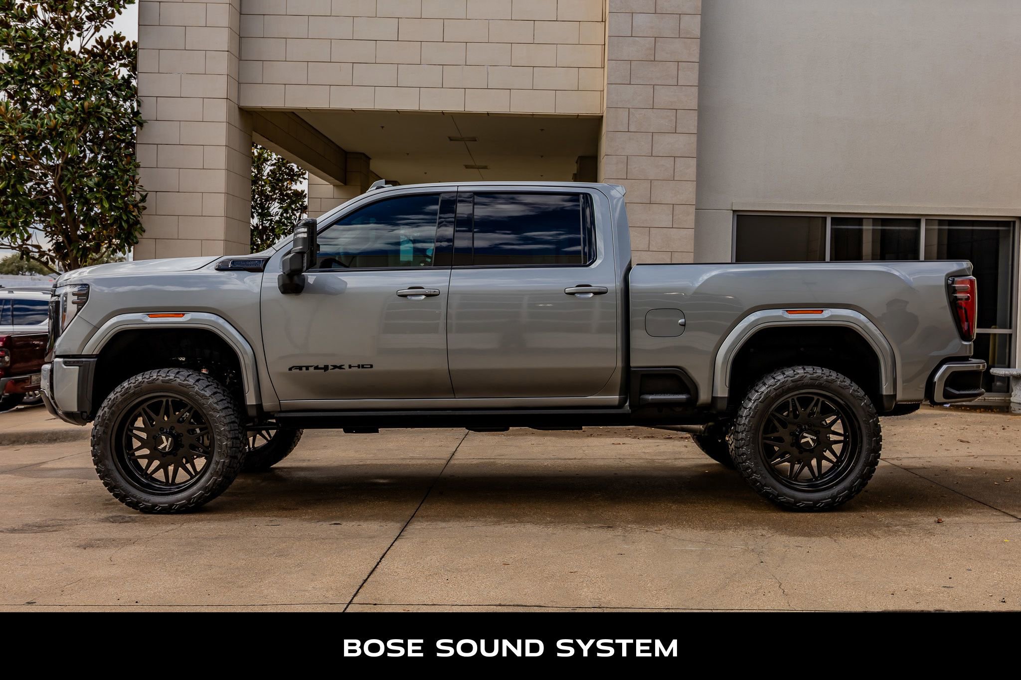 Used 2026 GMC Sierra 2500 AT4X image 6