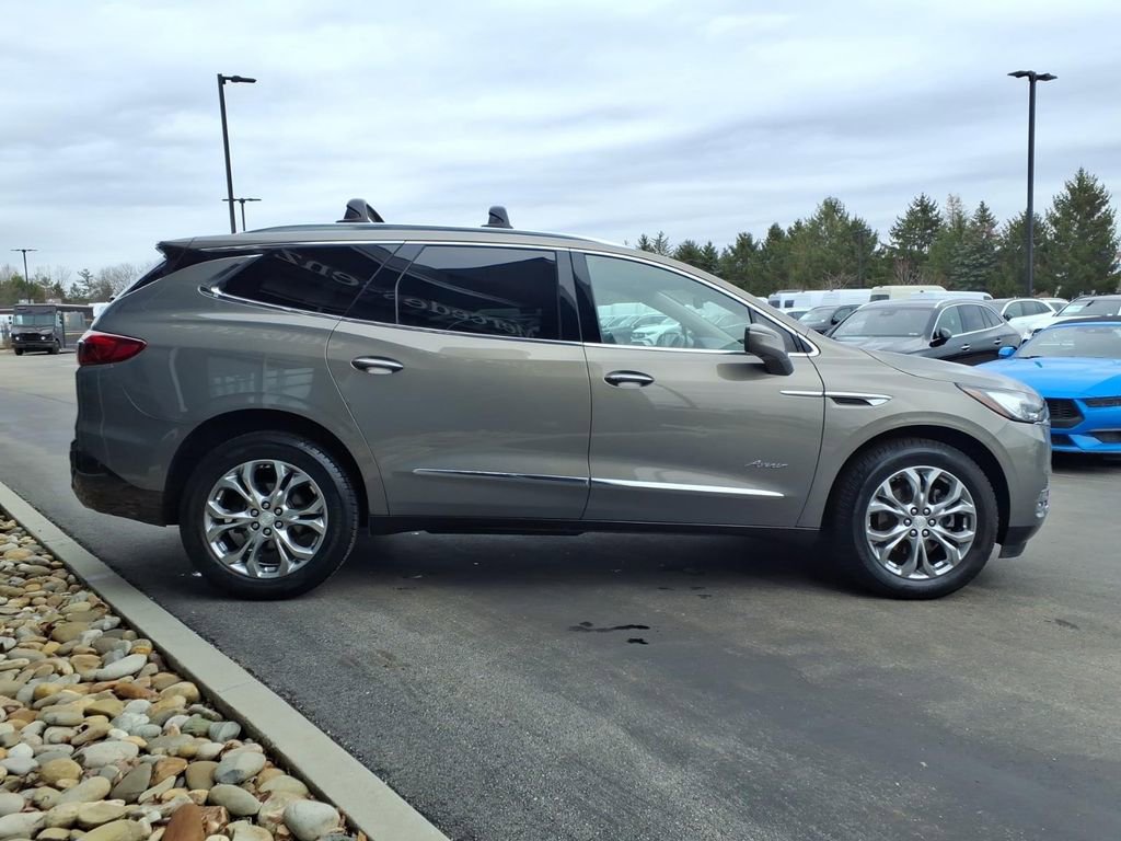 Used 2019 Buick Enclave Avenir w/ Avenir Technology Package image 7