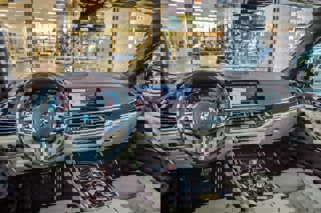 Used 2019 BMW X7 xDrive40i w/ Premium Package image 27