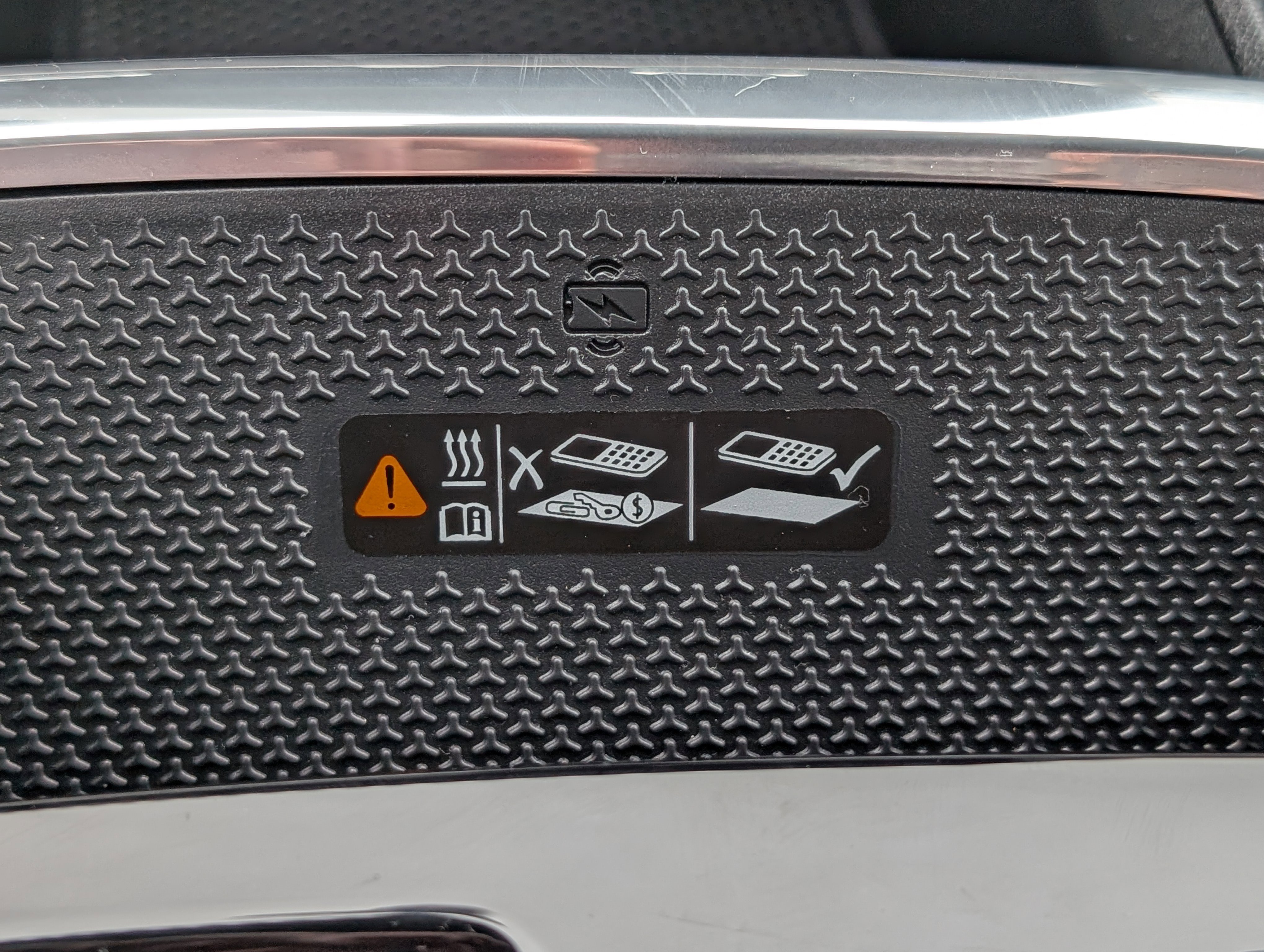 Used 2026 Chevrolet Equinox ACTIV image 20