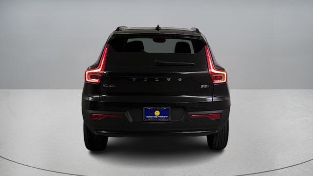 New 2026 Volvo XC40 B5 Ultra w/ Climate Package AWD/4WD image 5