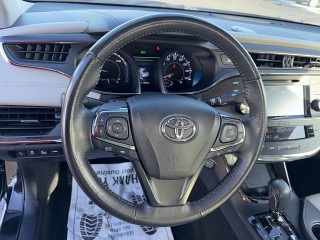 Used 2018 Toyota Avalon XLE Premium w/ All Weather Liner Package image 12