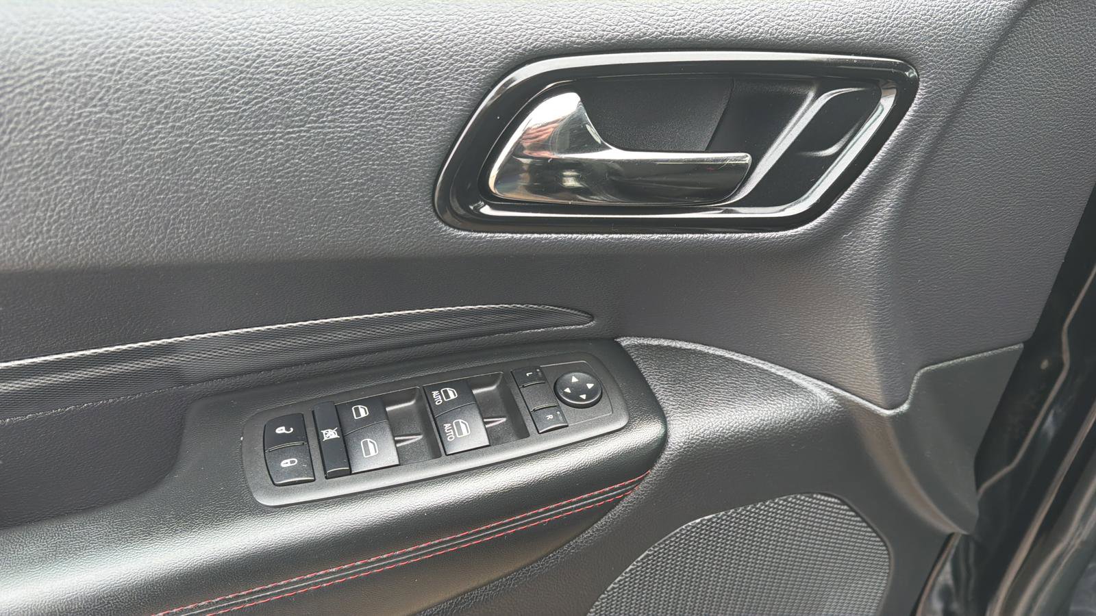 Used 2023 Dodge Durango GT image 23