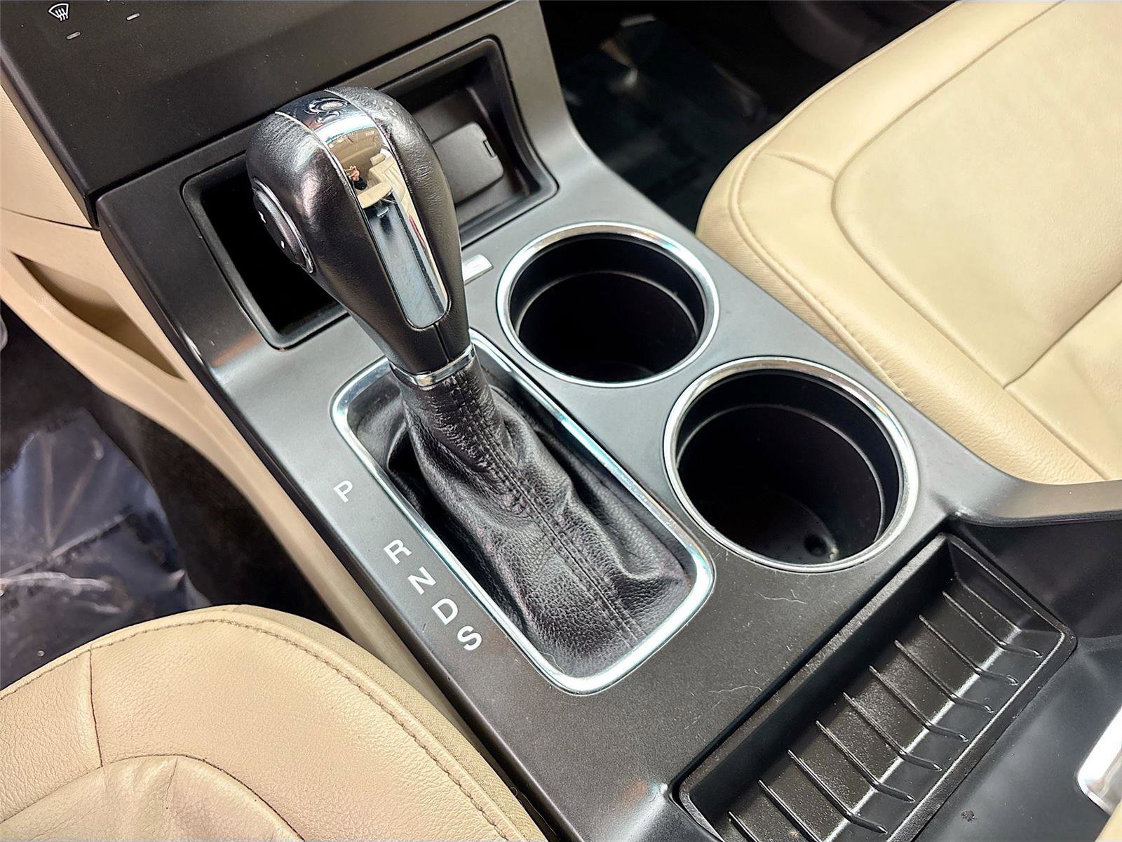 Used 2018 Ford Flex SEL w/ Equipment Group 202A image 18