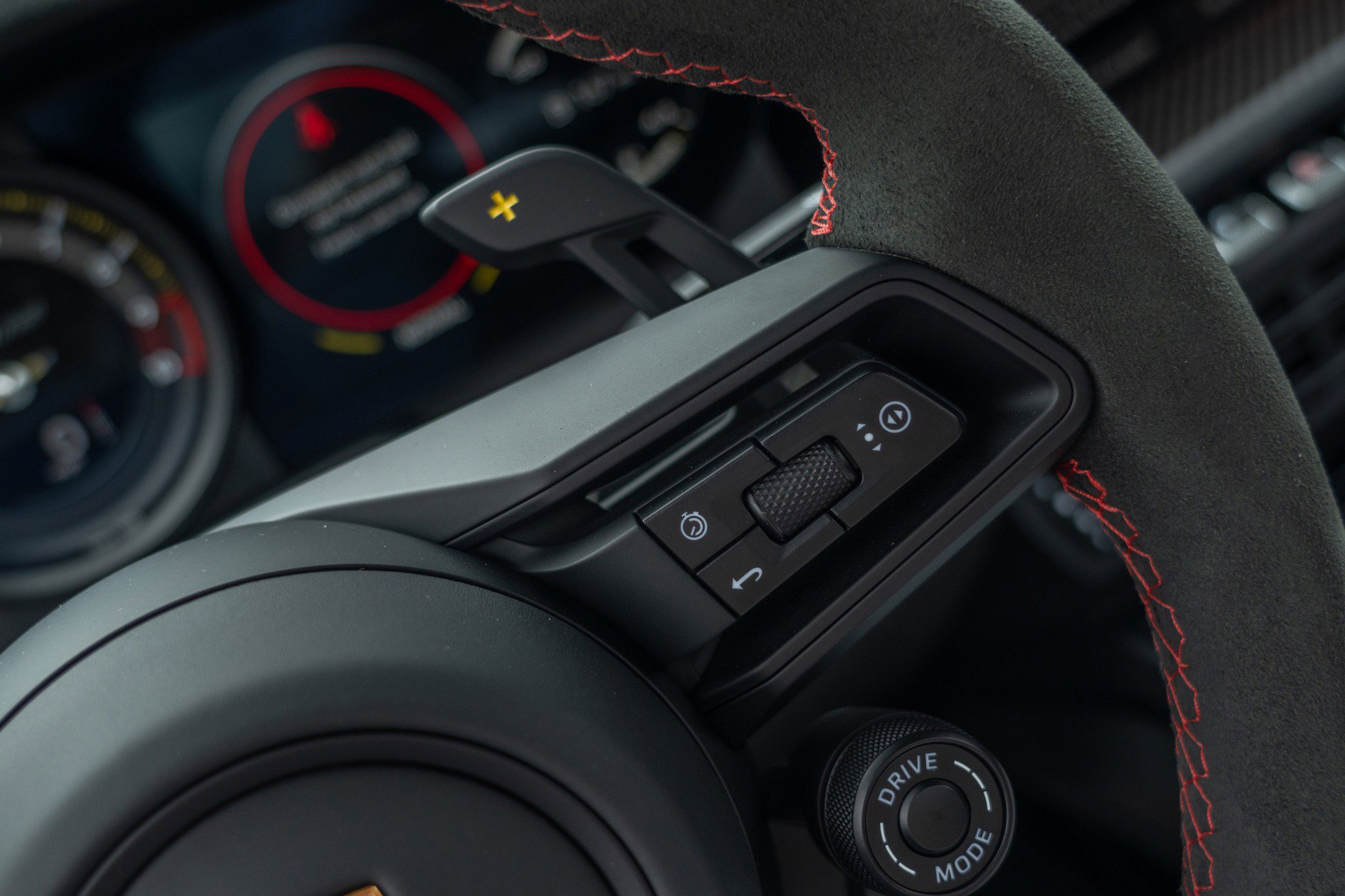Used 2025 Porsche 911 GT3 RS image 70