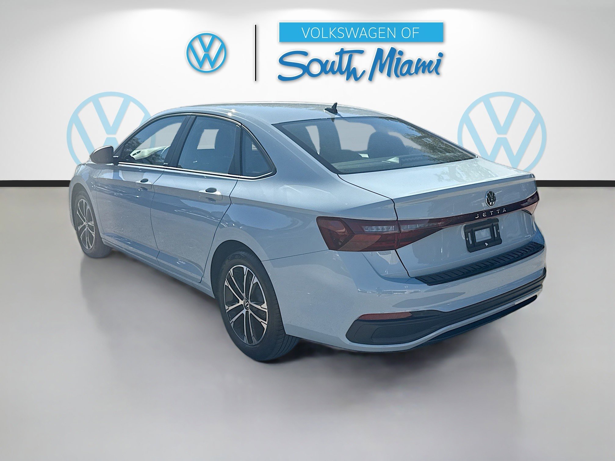 Certified 2025 Volkswagen Jetta Sport image 5