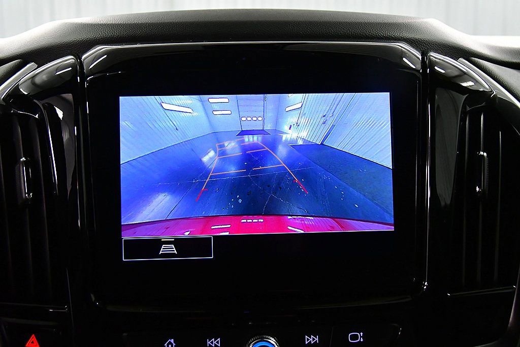 Used 2023 Chevrolet Traverse LT w/ LPO, Floor Liner Package image 24