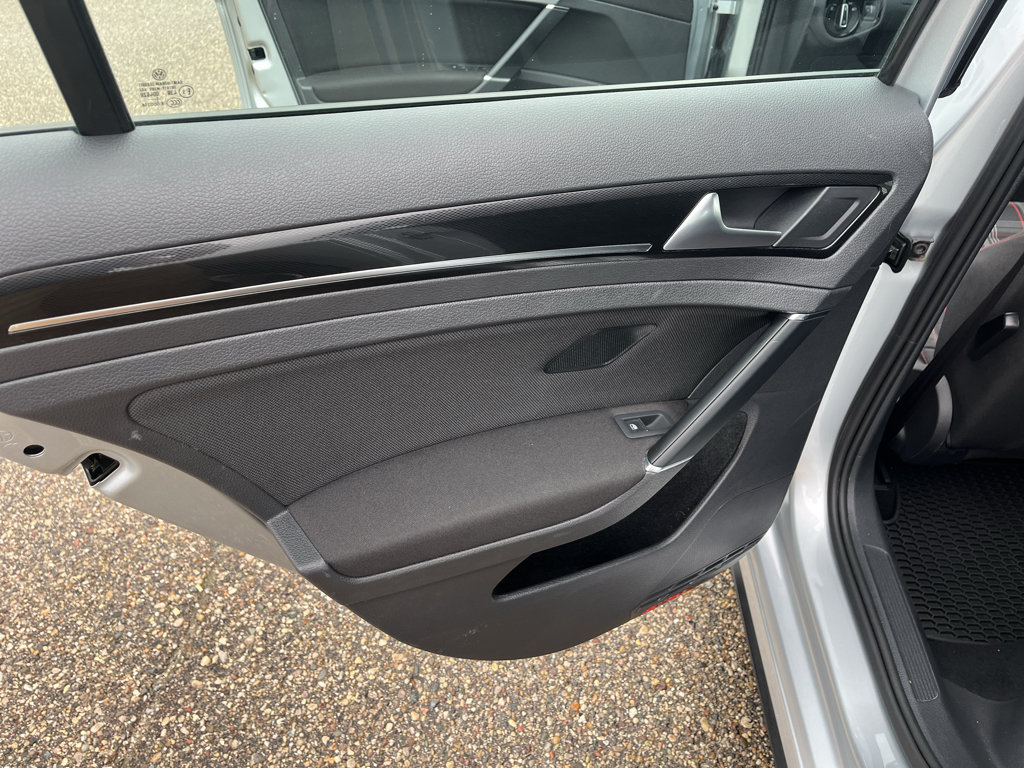 Used 2017 Volkswagen GTI S FWD image 29