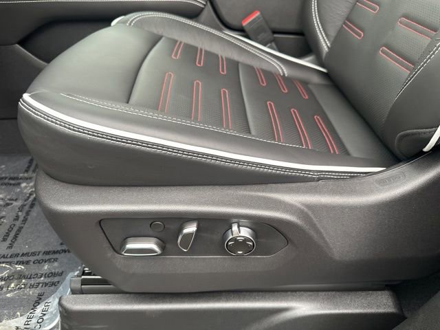 New 2025 GMC Yukon AT4 Ultimate image 16