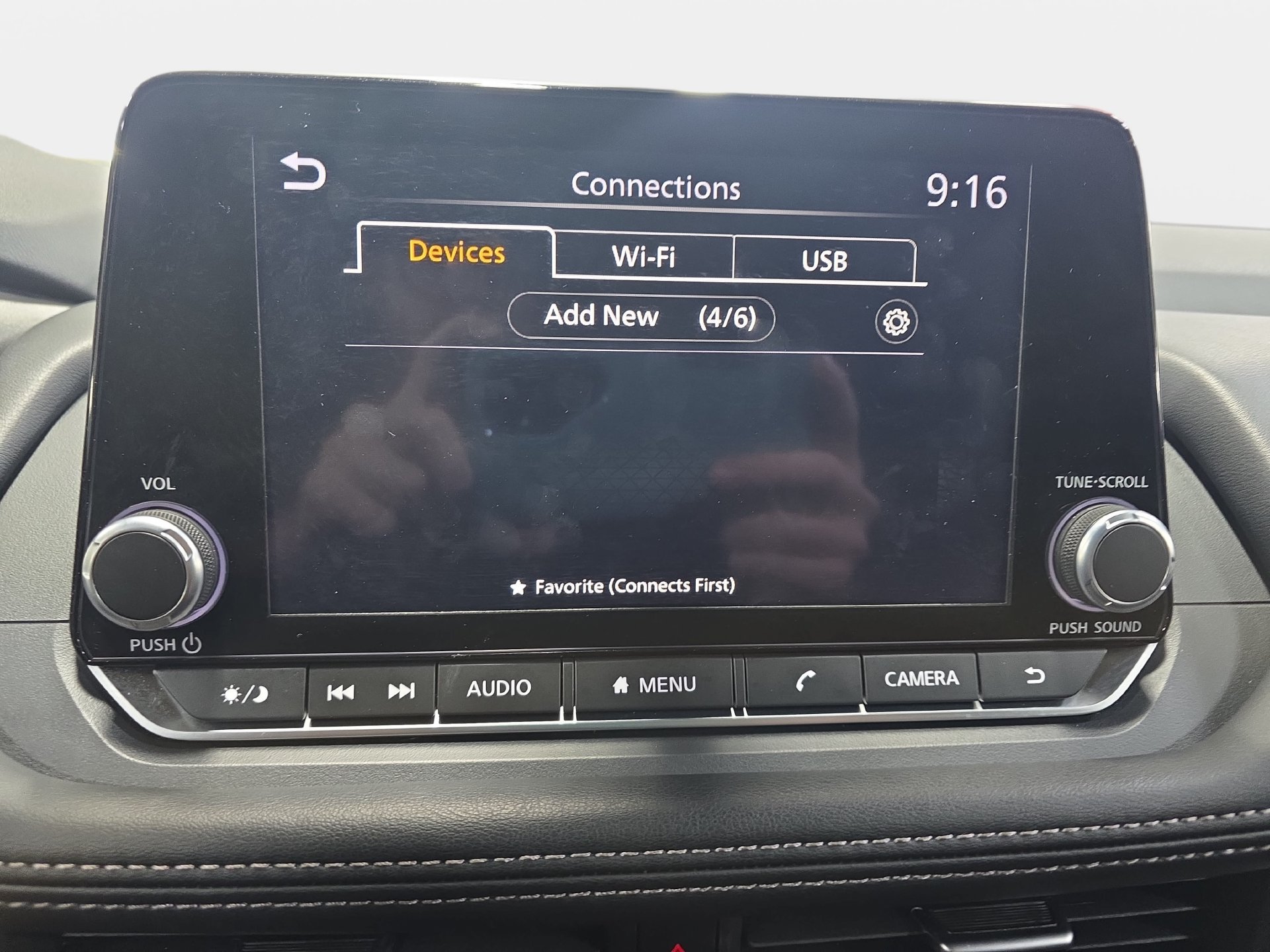 Certified 2026 Nissan Rogue SV FWD image 22