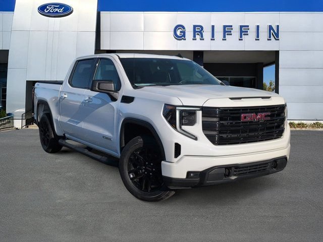 Used 2024 GMC Sierra 1500 Elevation AWD/4WD image 1