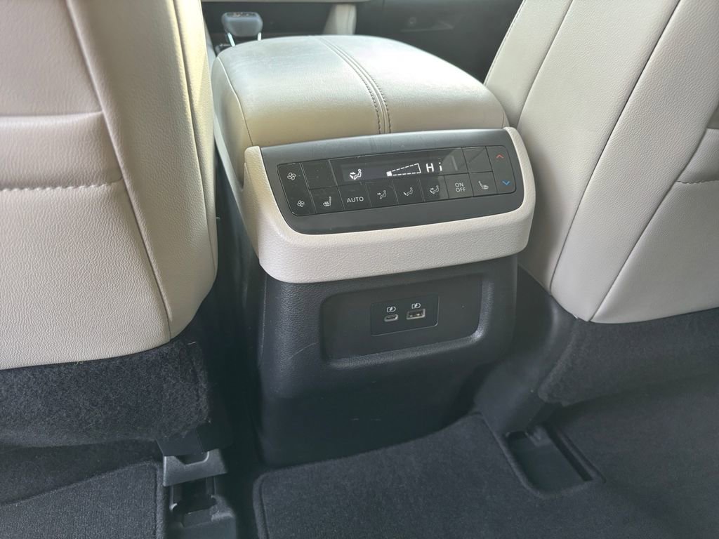 Used 2022 Nissan Pathfinder SL w/ SL Premium Package AWD/4WD image 31