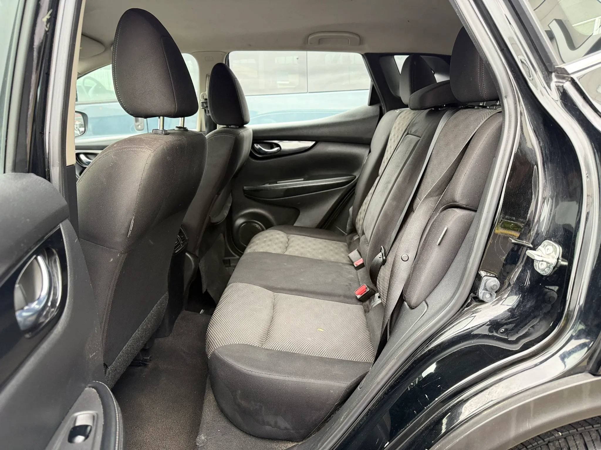 Used 2021 Nissan Rogue Sport SV AWD/4WD image 27