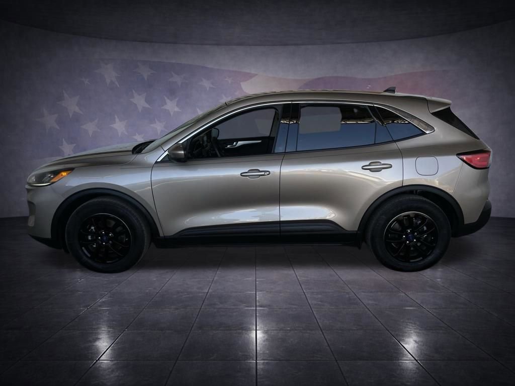 Used 2020 Ford Escape SE FWD image 2