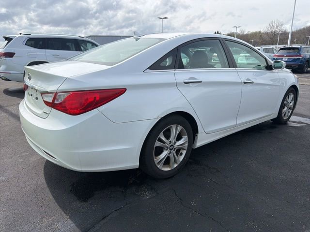 Used 2011 Hyundai Sonata Limited image 5