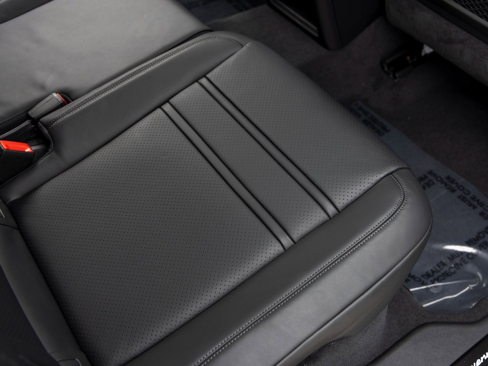 New 2025 Porsche Cayenne GTS image 49