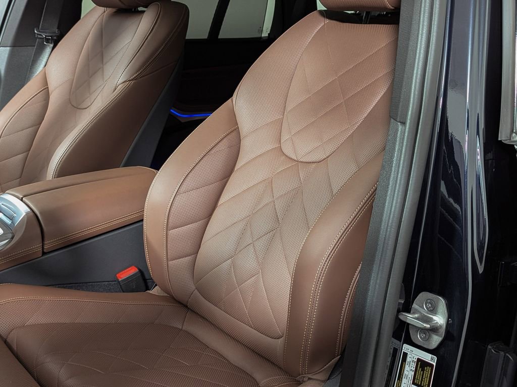 Certified 2024 BMW X5 xDrive40i w/ Executive Package image 21