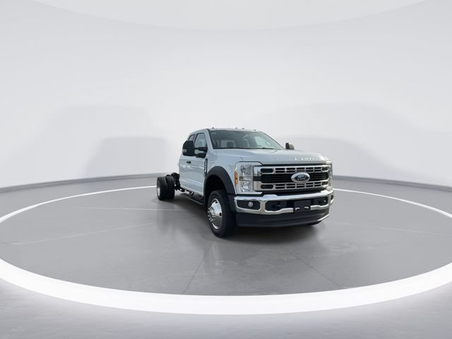 New 2026 Ford F450 XL w/ XL Chrome Package AWD/4WD image 3