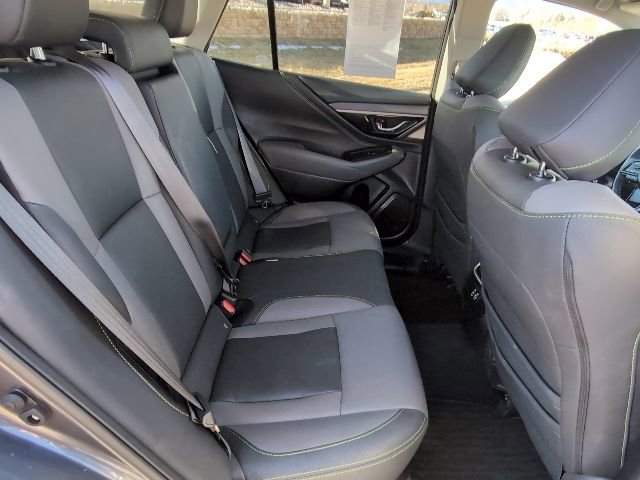 Used 2025 Subaru Outback Onyx Edition image 30