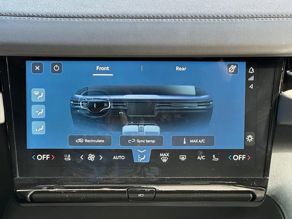 New 2027 Lincoln Navigator Reserve w/ Jet Appearance Package AWD/4WD image 14