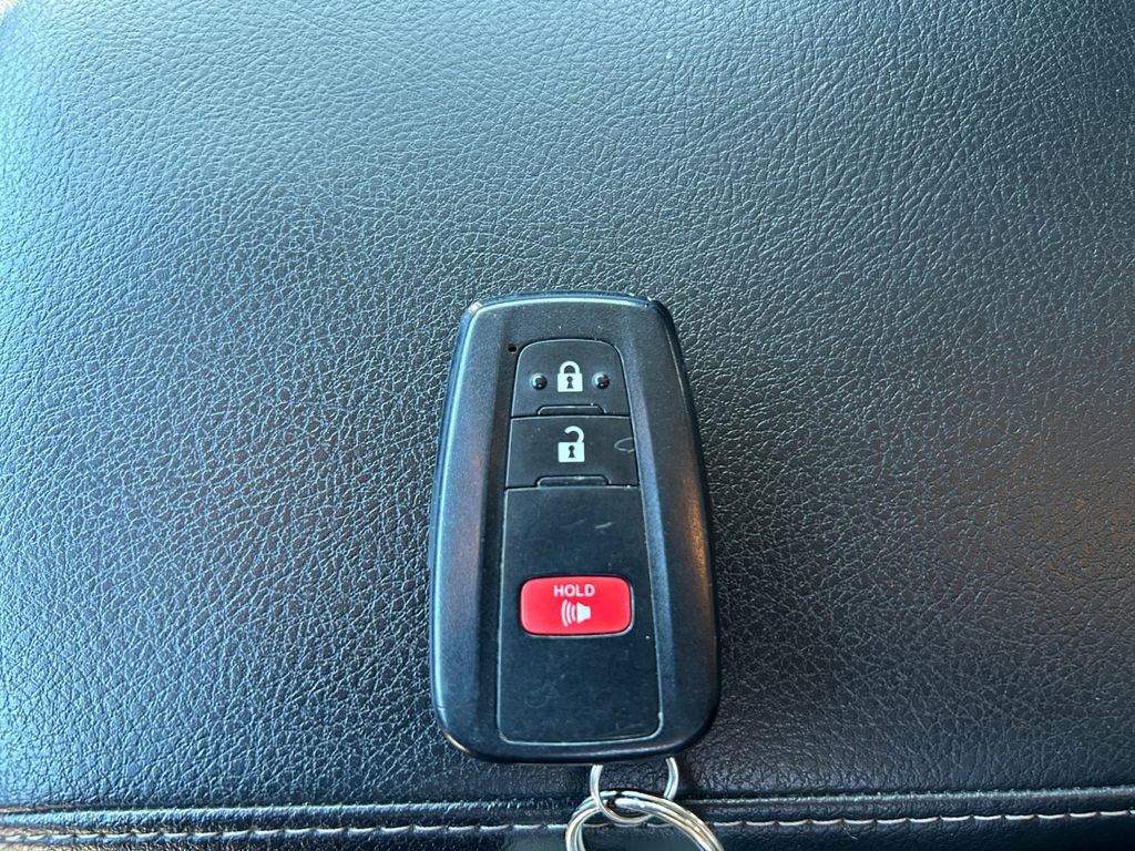 Used 2024 Toyota 4Runner SR5 Premium w/ Moonroof Package AWD/4WD image 34
