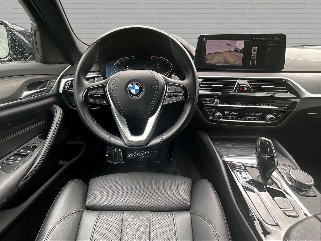 Used 2022 BMW 530i w/ Convenience Package RWD image 8