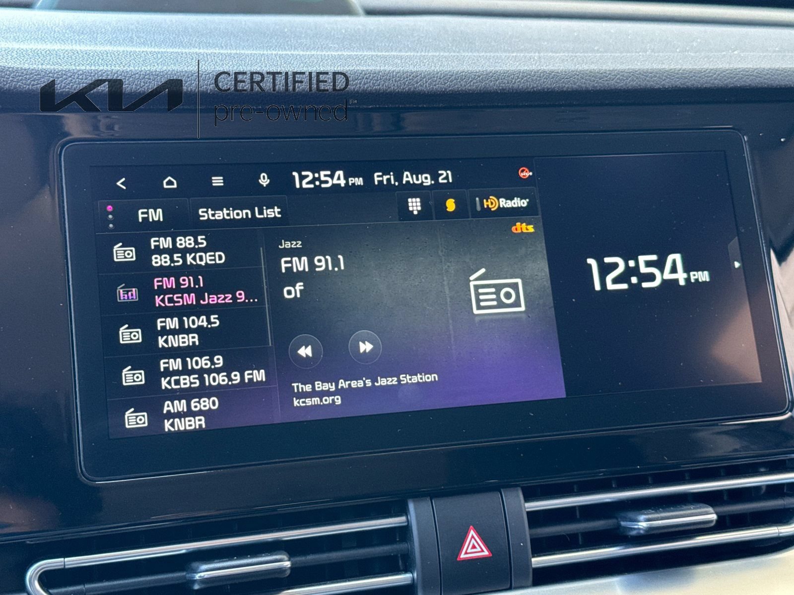 Certified 2022 Kia Niro EX FWD image 18