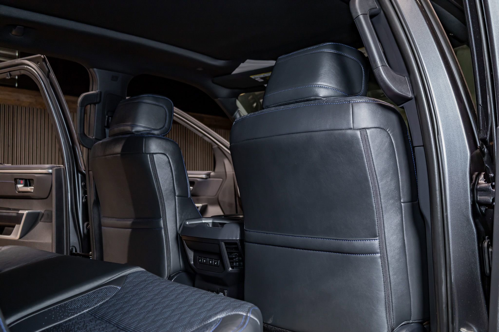 Used 2025 Toyota Tundra Platinum image 25