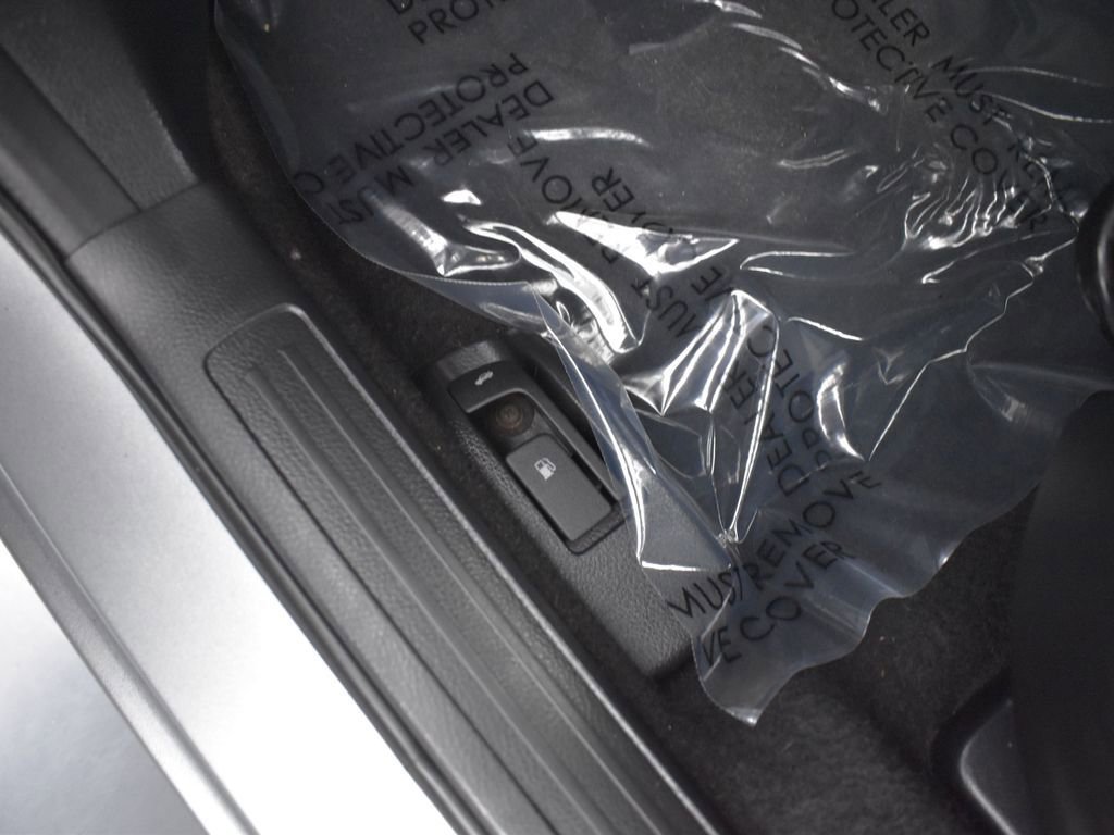 Used 2013 MAZDA MAZDA3 i Sport image 24