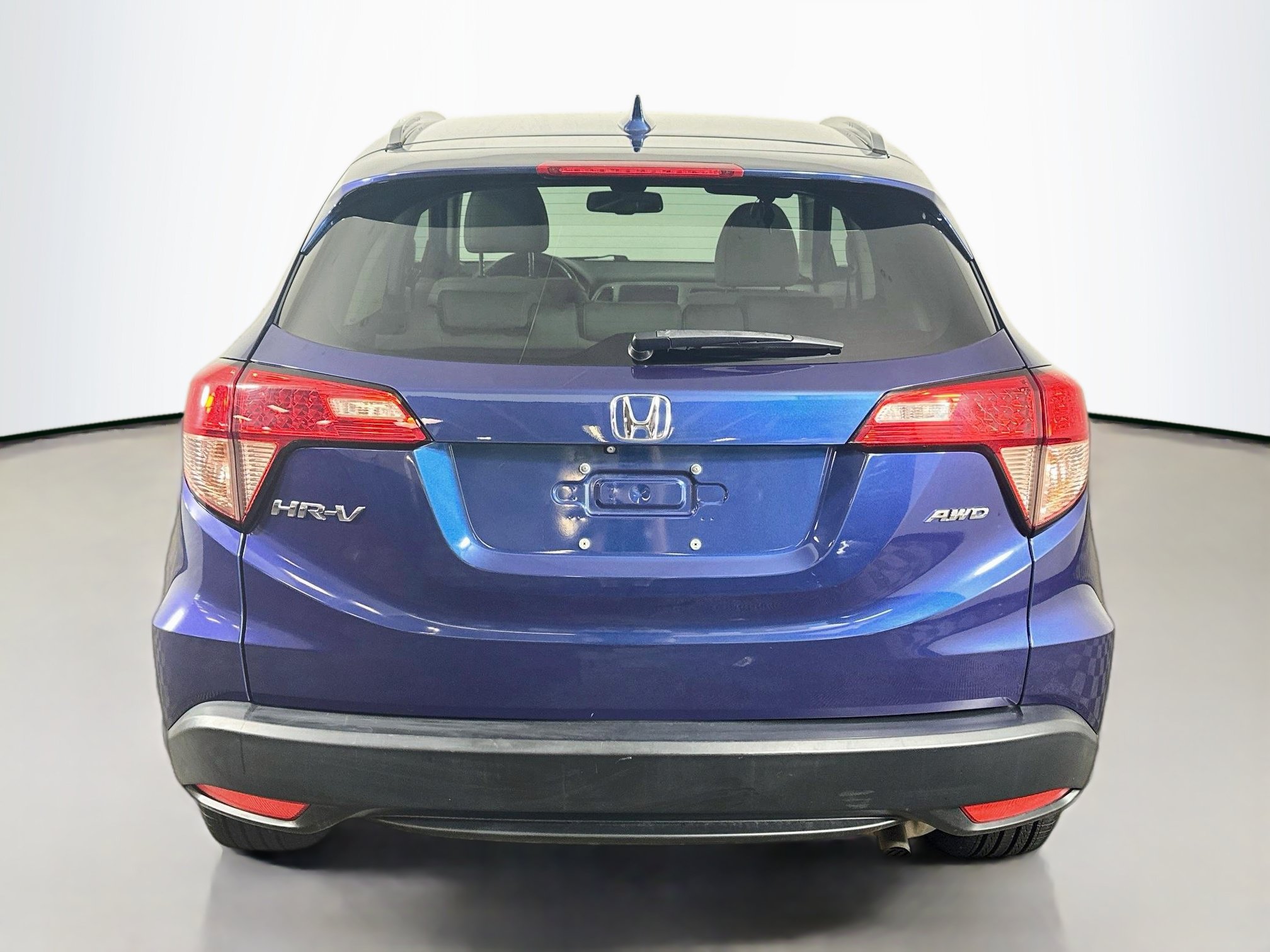 Used 2017 Honda HR-V EX-L image 6
