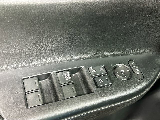 Used 2015 Honda Accord Sport image 19