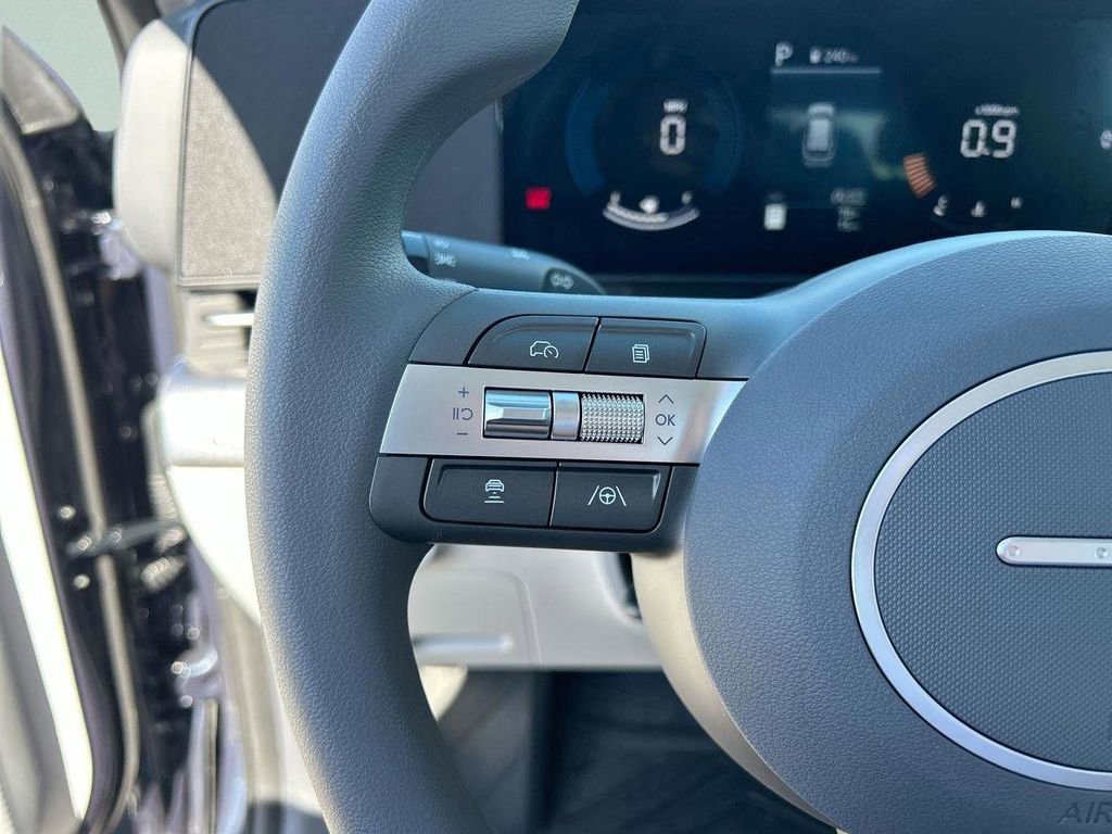 New 2026 Hyundai Kona SE FWD image 15